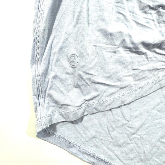 Lululemon Dare To Drop Tank Serene Blue - Picture 3 of 5